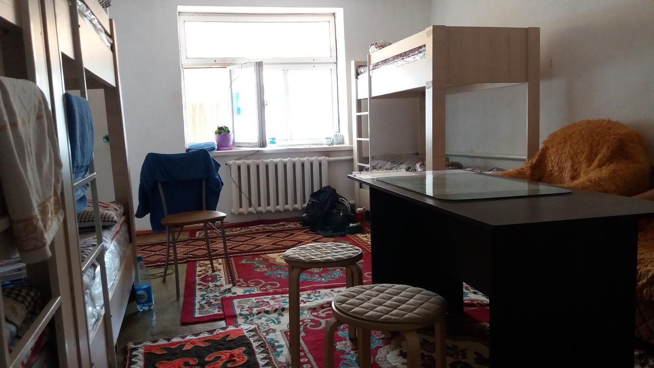 Happy Hostel In Kochkor Exterior photo