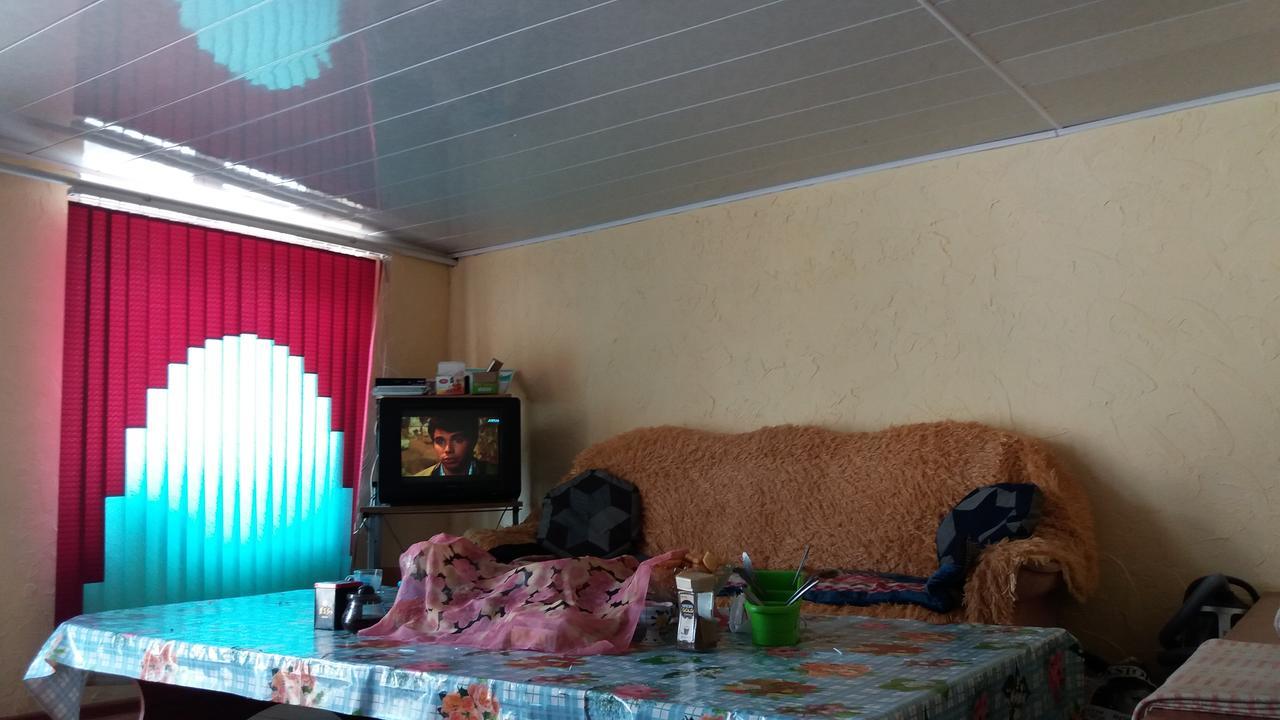 Happy Hostel In Kochkor Exterior photo